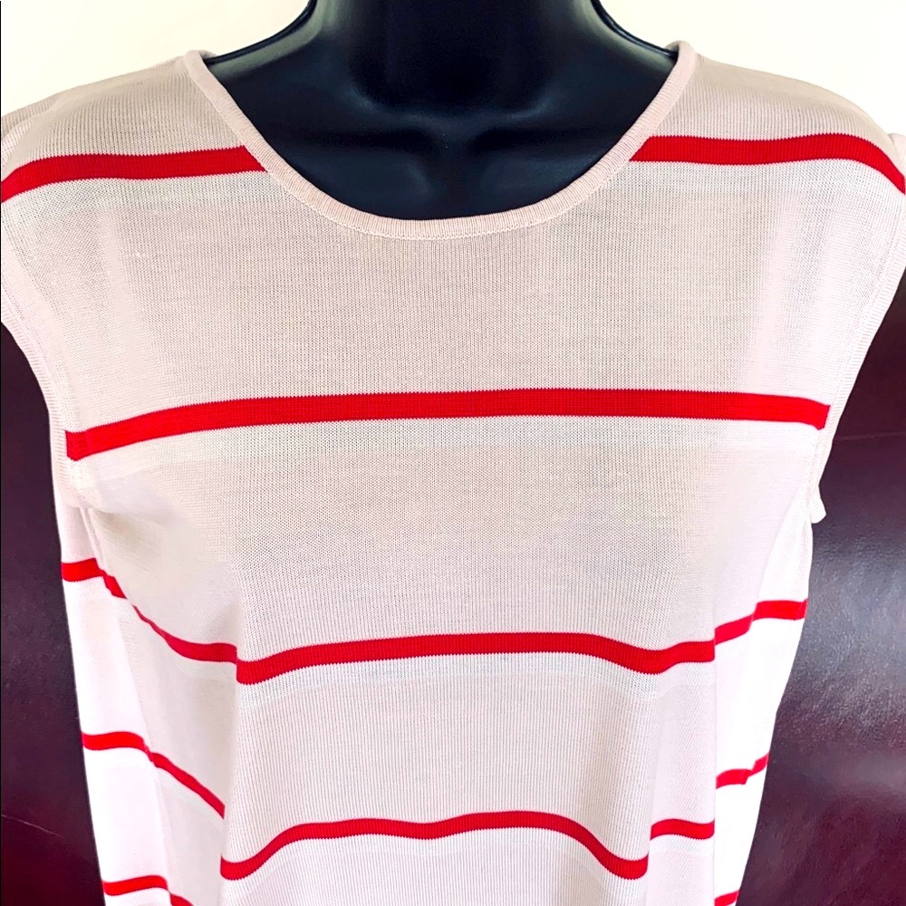 Silk & Cashmere Ligh beige 100% Silk Knit Tank Top with red horizontal stripes L